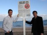 Liquor bans are an important tool for police to keep communities safe.  Wayne and John pushed for the extension of liquor bans to local beaches like Stanmore Bay, Manly, Arkles, Red Beach and Orewa.  They have proved very effective with widespread support from residents.
